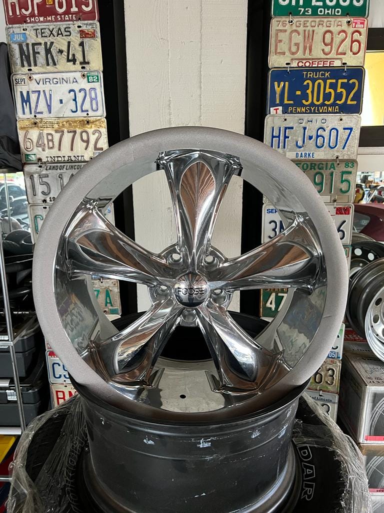 CERCHIO LEGA FOOSE 20" MUSTANG
