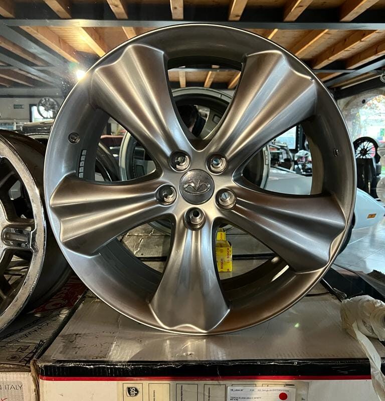 CERCHI ORIGINALI INFINITY 20"