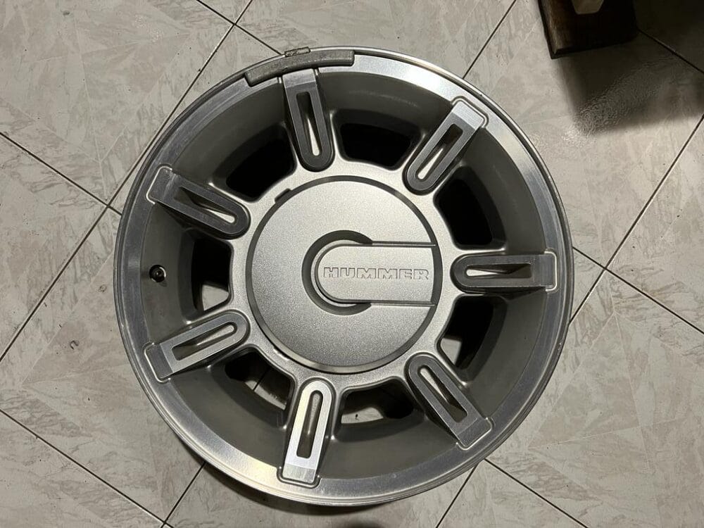 CERCHI ORIGINALI HUMMER ARGENTO 17"