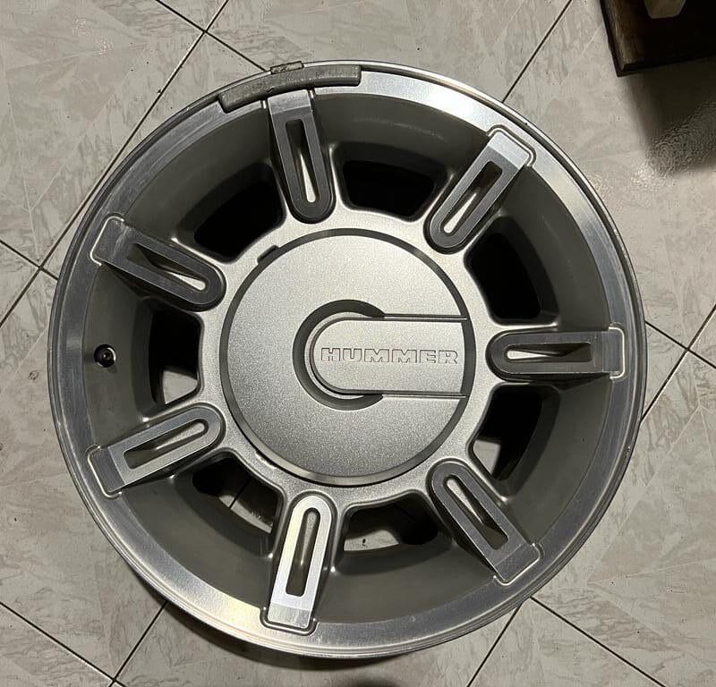 CERCHI ORIGINALI HUMMER ARGENTO 17"
