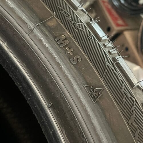 RADAR RENEGADE A/T 5 33X12.5R22 LT 109Q M+S USATE