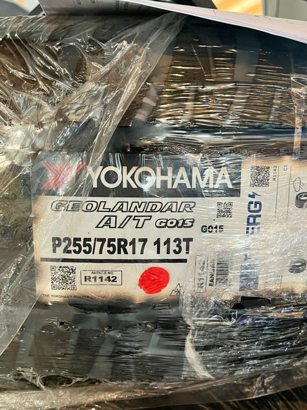 YOKOHAMA GEOLANDAR A/T G015 255/75R17