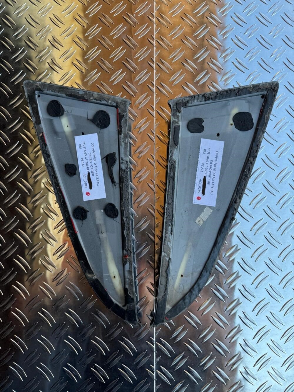 PRESE ARIA LATERALI SIDE SCOOPS FORD MUSTANG 2010/2014