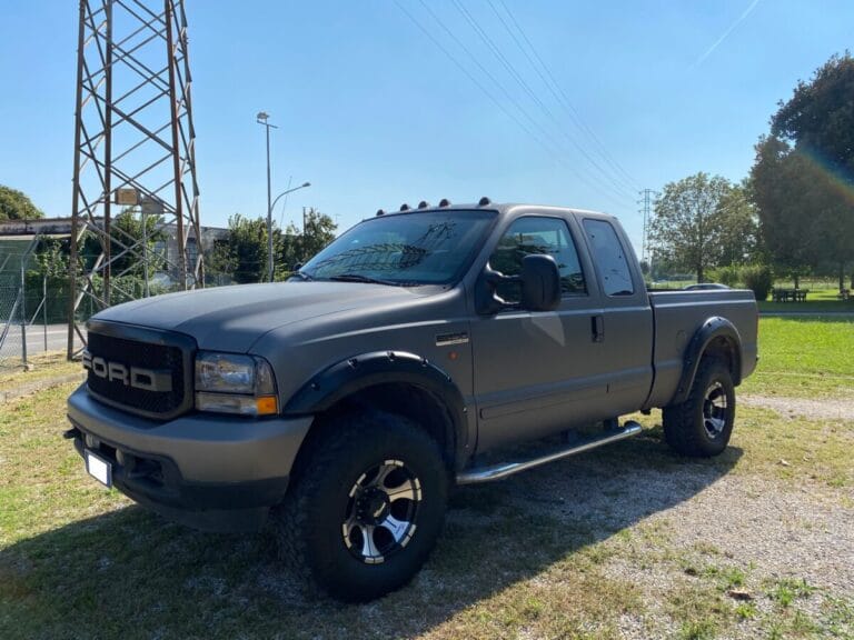 FORD F-250 SUPER DUTY - 6.8 V10 - GANCIO TRAINO 35 Q.LI