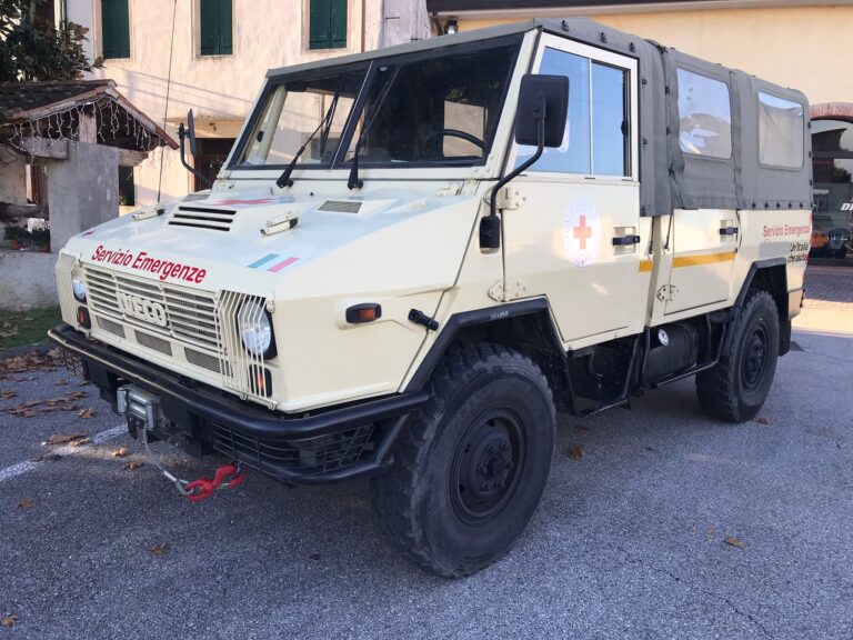 IVECO WM/35 - 9 POSTI - GANCIO TRAINO 2.8 Q.LI