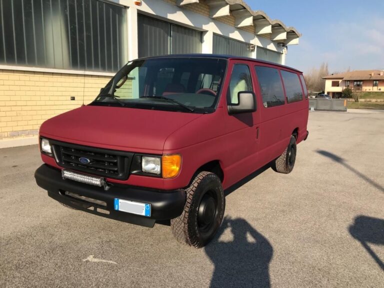 FORD E-350 - 9 POSTI - GANCIO TRAINO 35 Q.LI